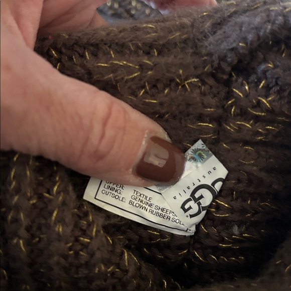 UGG Brown Knit boots - Picture 8 of 8